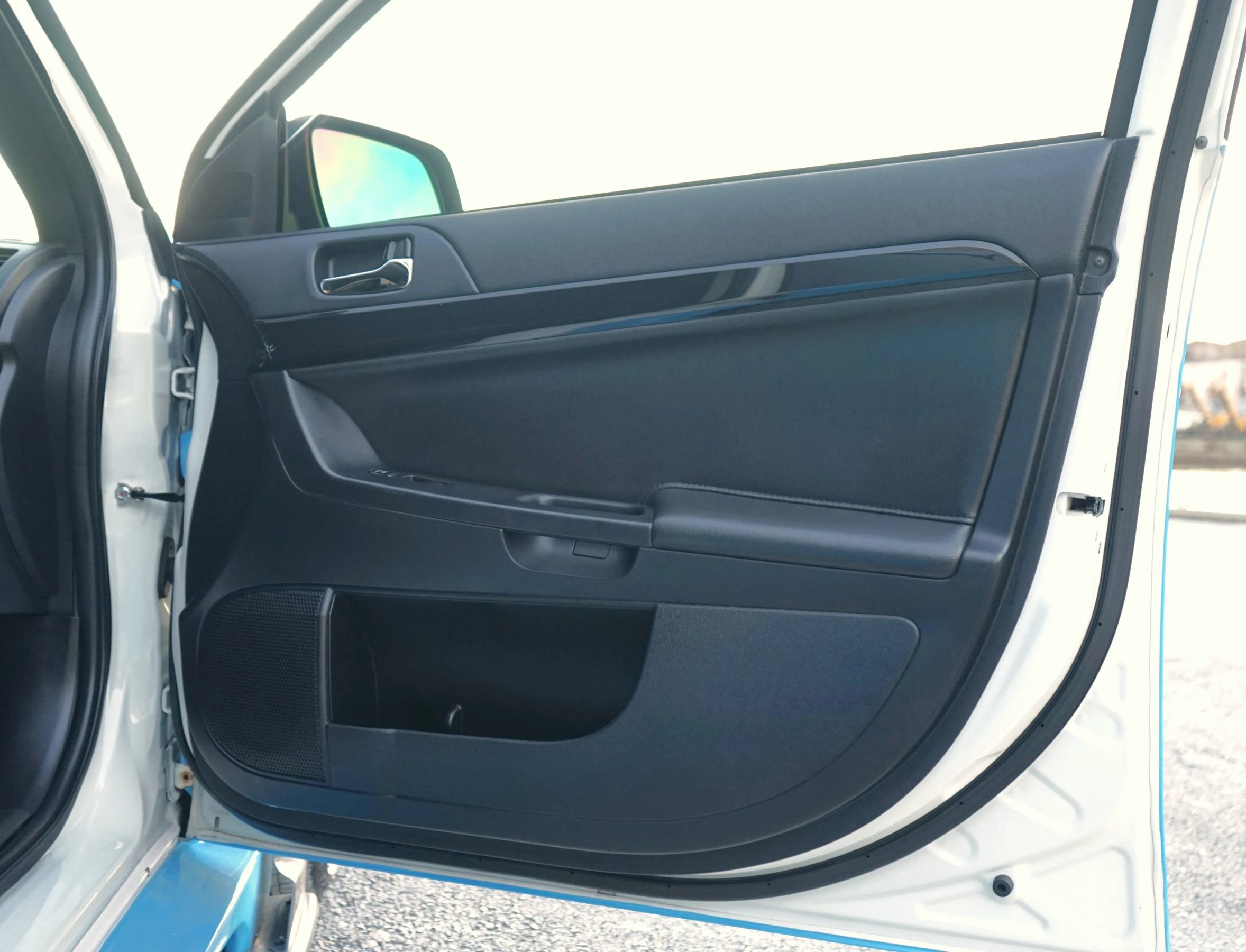 Used 2012 Mitsubishi Lancer Evolution GSR image 39