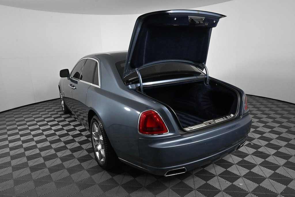 Used 2010 Rolls-Royce Ghost image 30