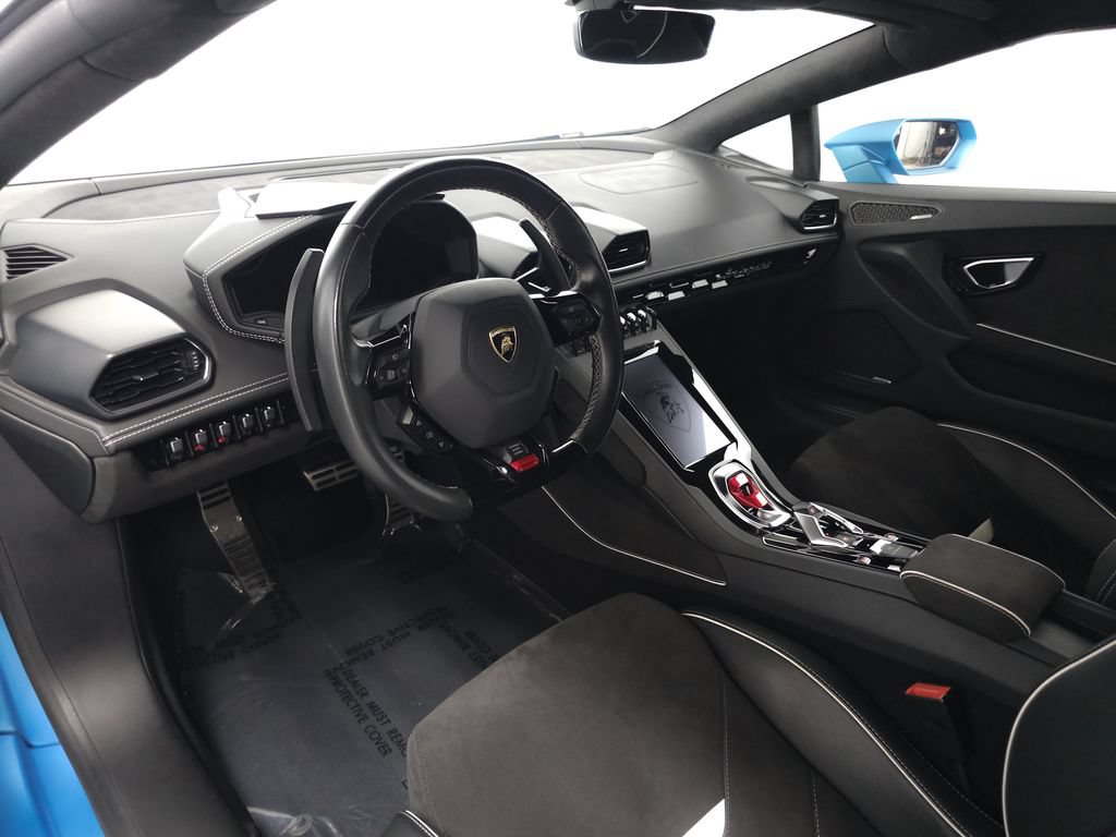 Used 2022 Lamborghini Huracan EVO RWD image 14