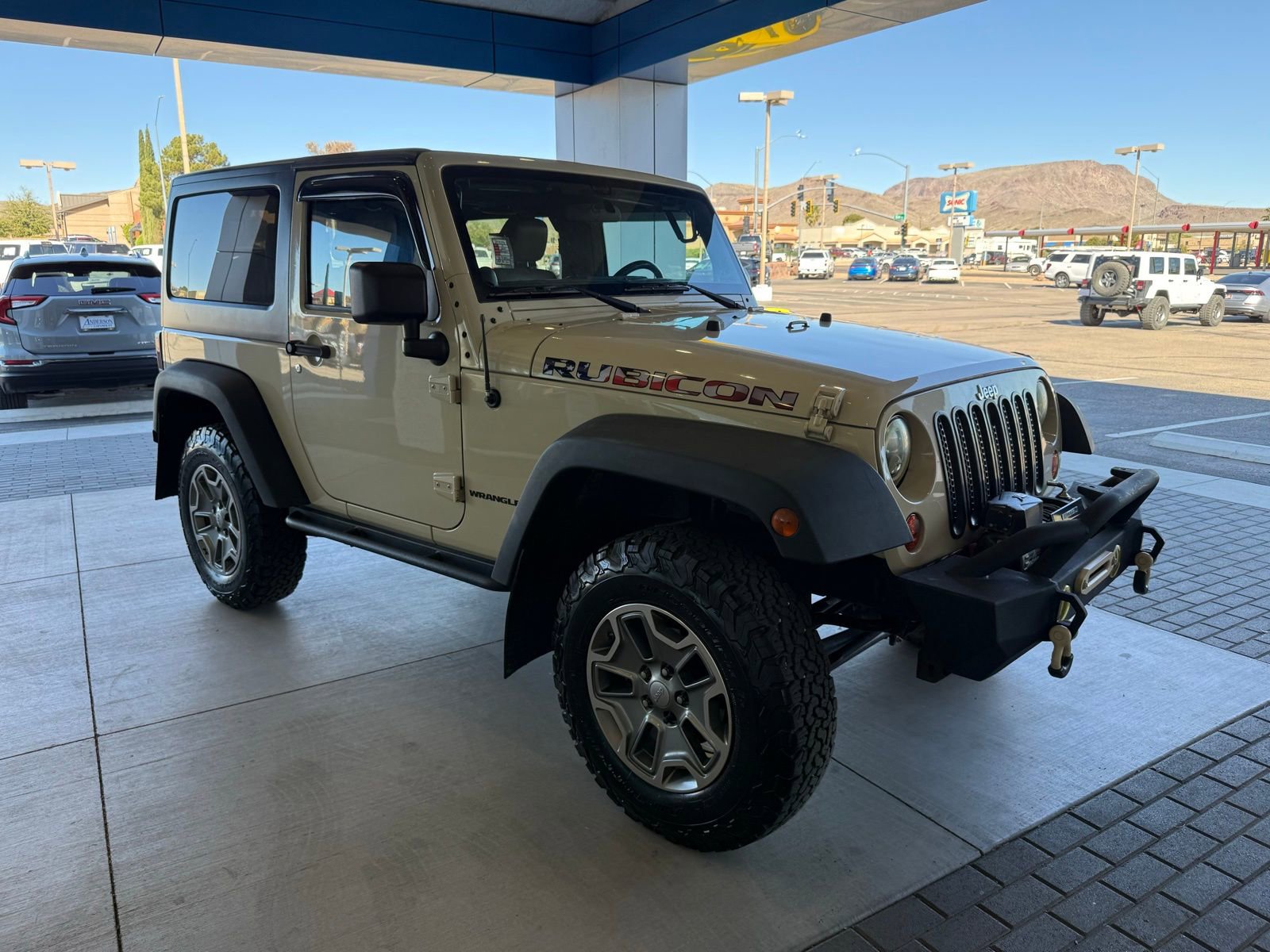 Used 2011 Jeep Wrangler Rubicon w/ PWR Convenience Group image 4