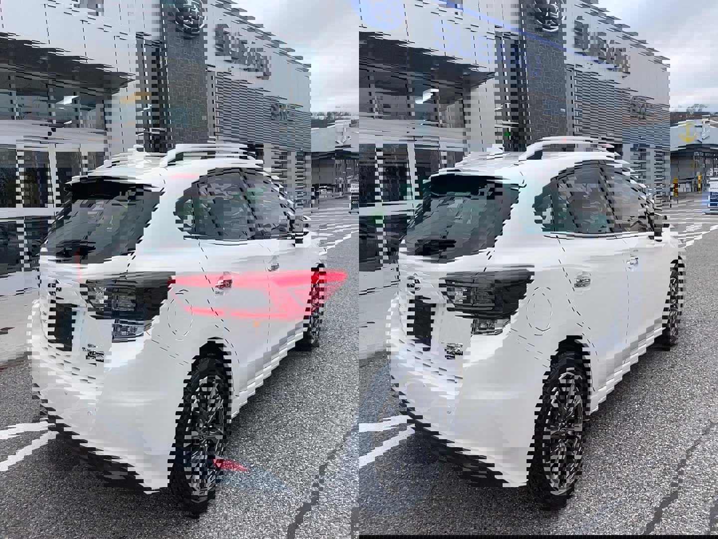 Used 2023 Subaru Impreza 2.0i Limited image 19