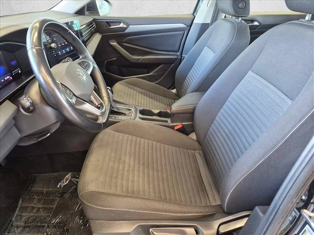 Used 2025 Volkswagen Jetta S FWD image 21