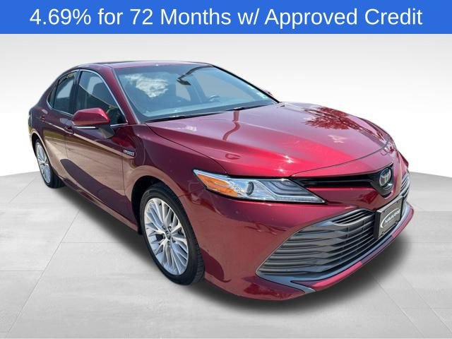 Used 2020 Toyota Camry XLE
