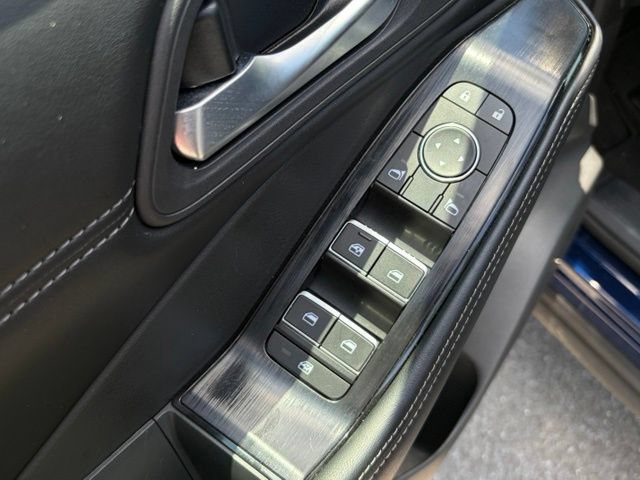 Certified 2026 Nissan Rogue SL AWD/4WD image 12