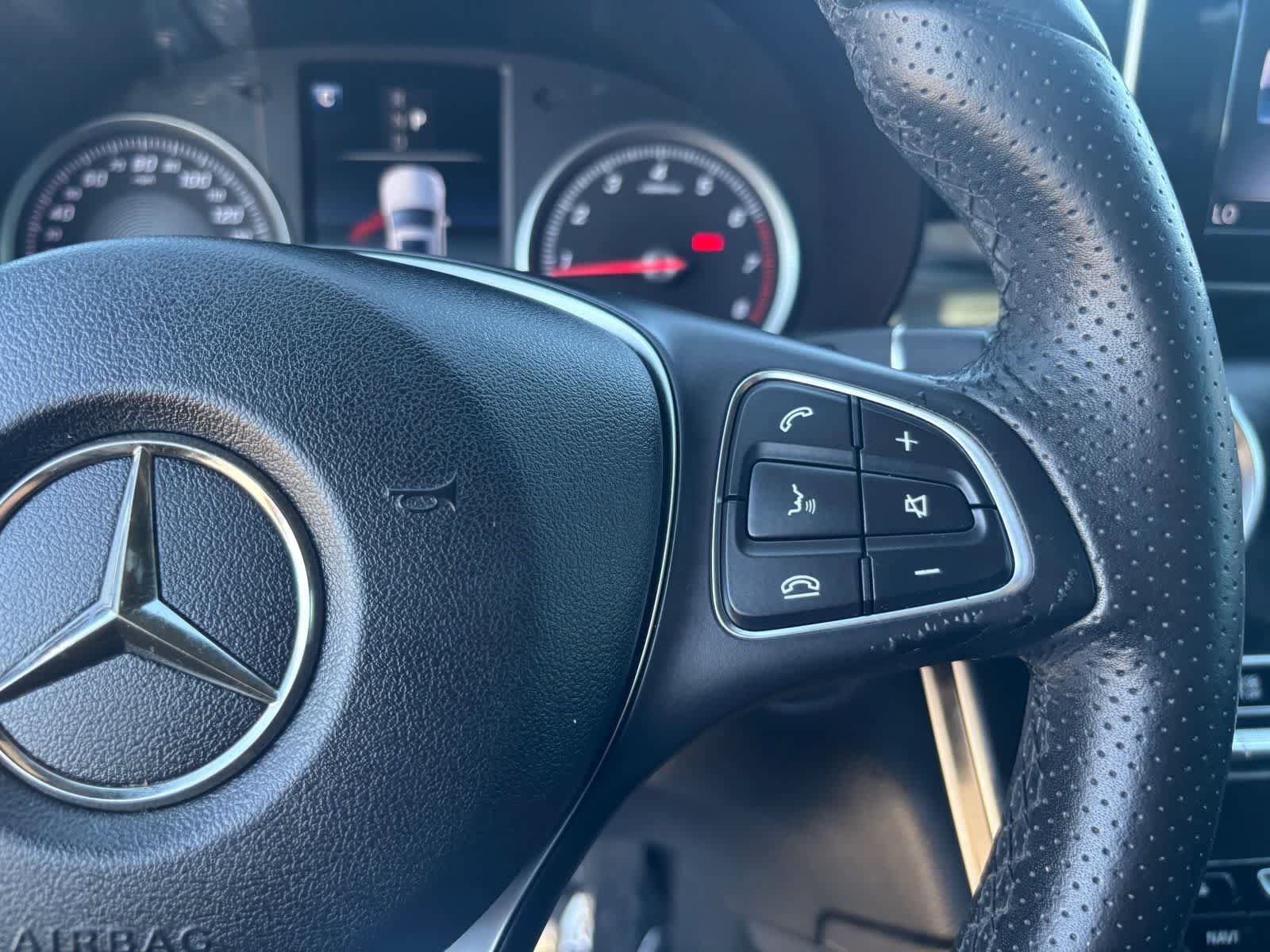 Used 2018 Mercedes-Benz GLC 300 4MATIC Coupe image 24