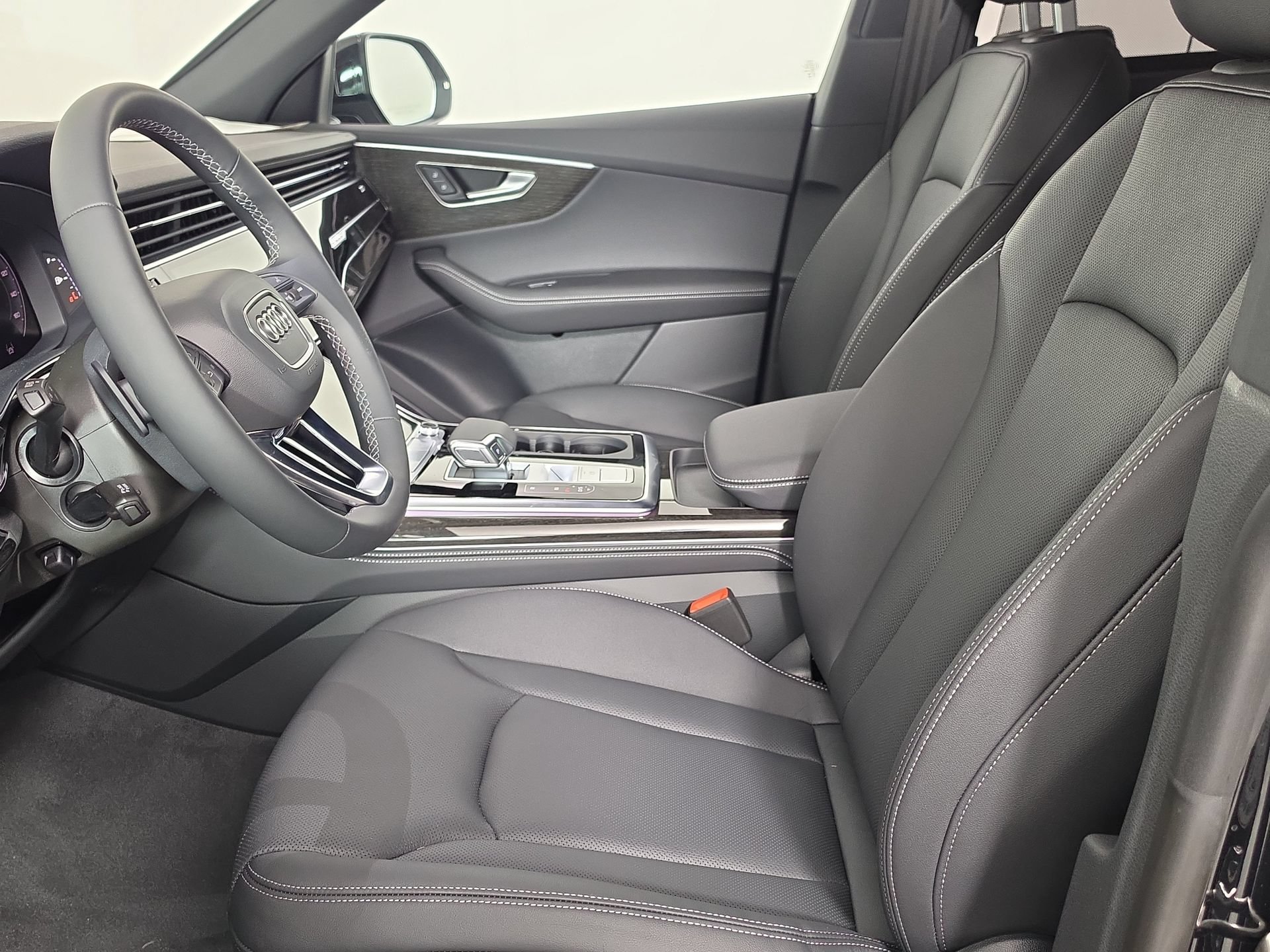 New 2026 Audi Q8 Premium Plus AWD/4WD image 14