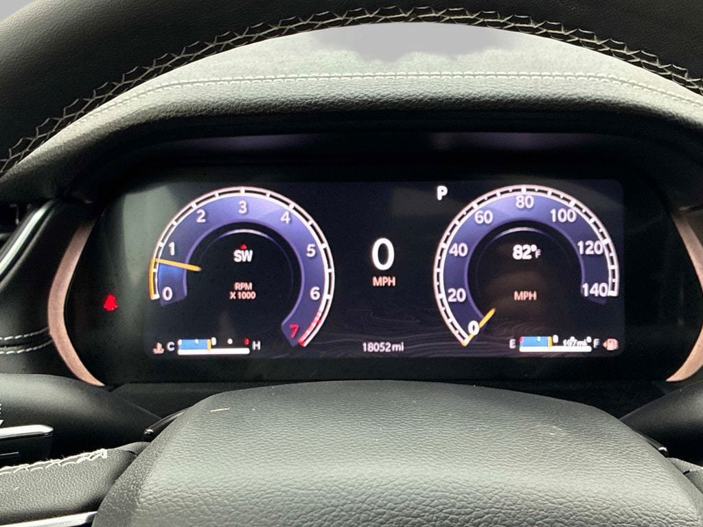 Certified 2025 Jeep Grand Cherokee Limited AWD/4WD image 27