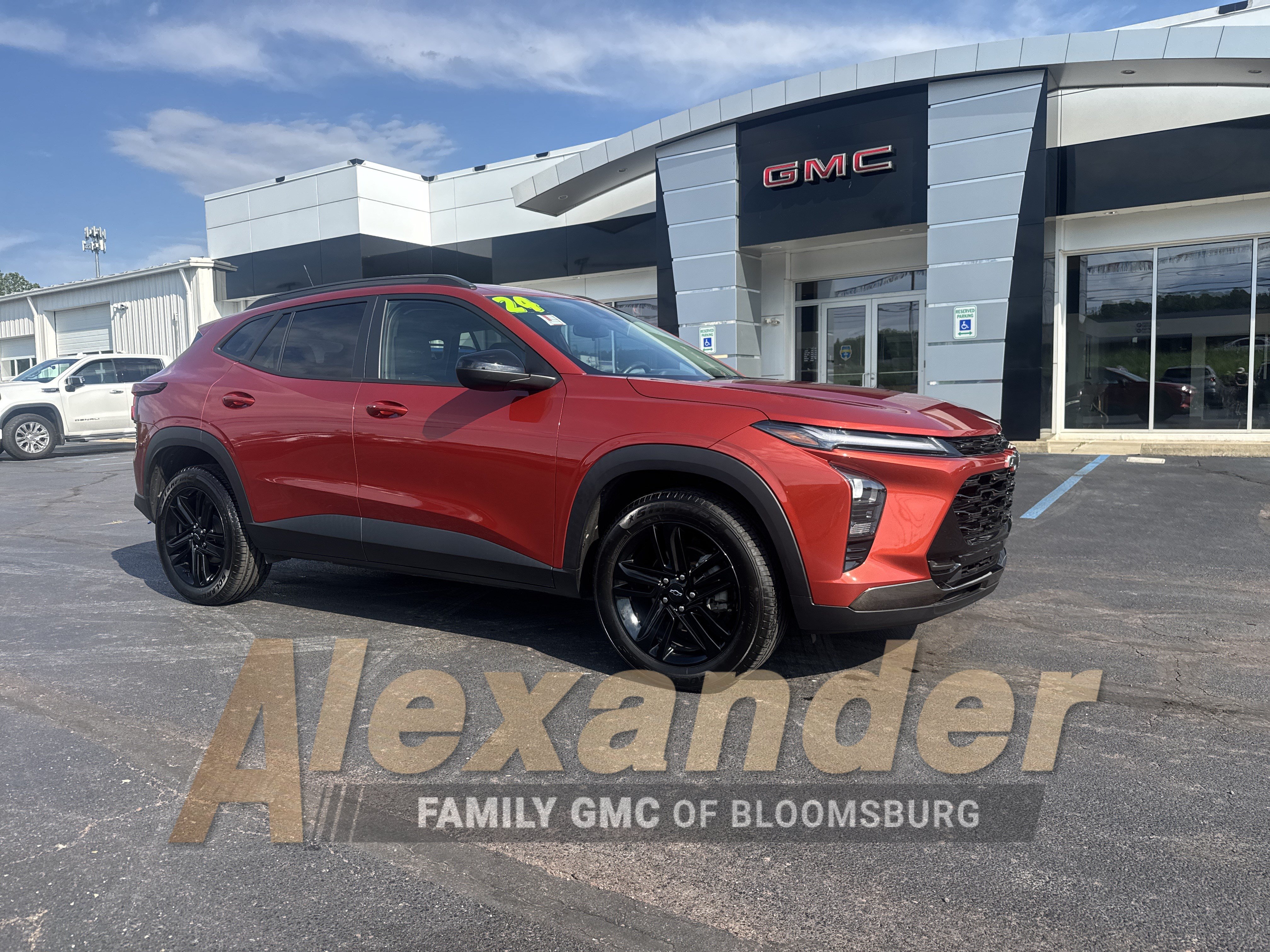 Used 2024 Chevrolet Trax ACTIV w/ Sunroof Package FWD video 1
