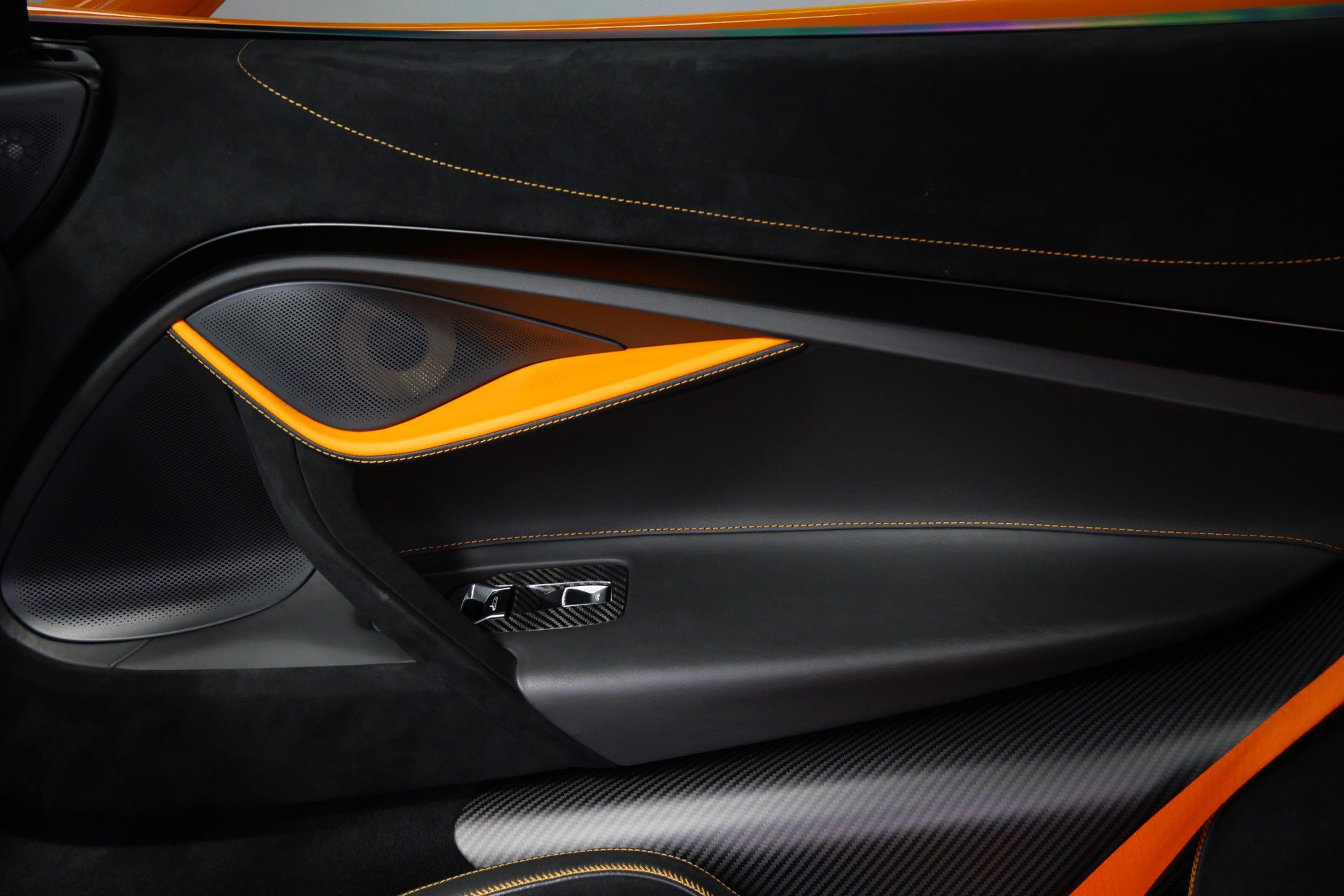 Used 2022 McLaren 720S Performance RWD image 29