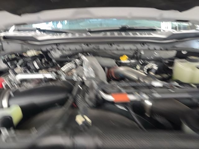 Used 2025 Ford F450 Platinum w/ FX4 Off-Road Package AWD/4WD image 16