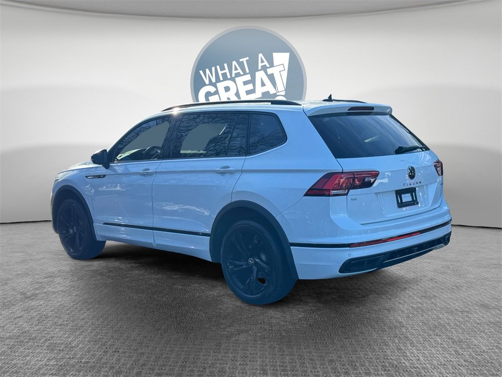 Used 2024 Volkswagen Tiguan SE R-Line image 7