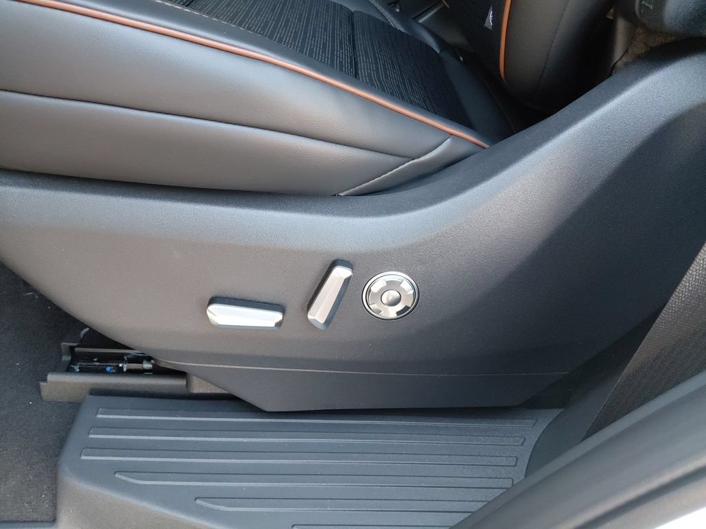 New 2026 Lincoln Navigator Black Label AWD/4WD image 52