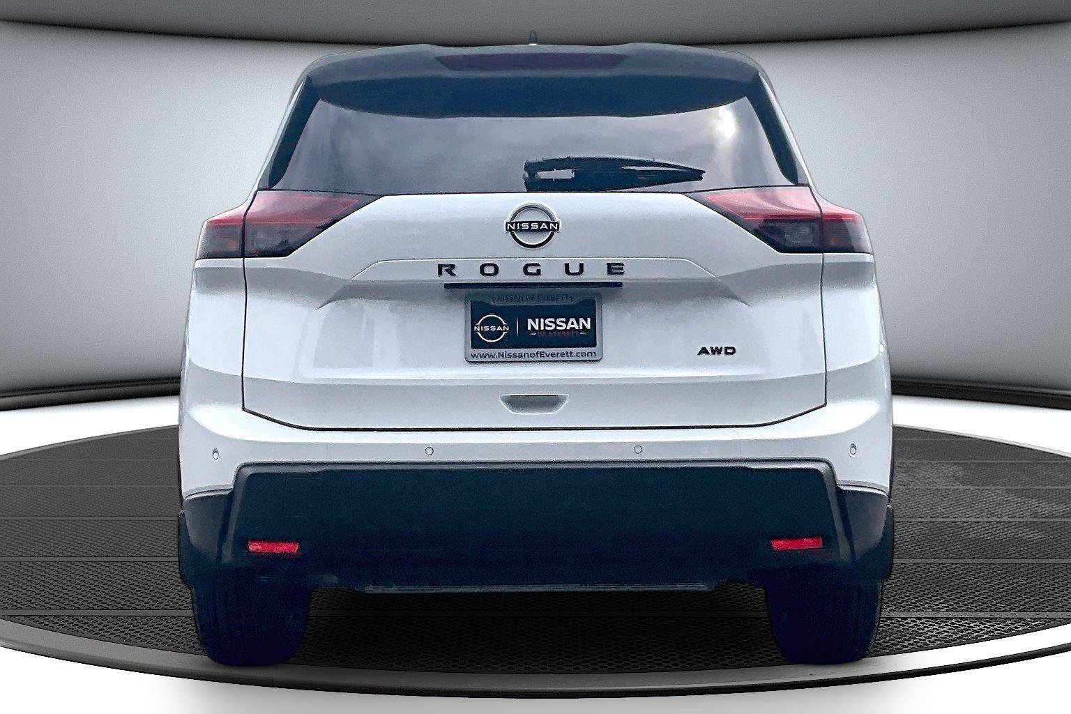 New 2026 Nissan Rogue Dark Armor AWD/4WD image 5