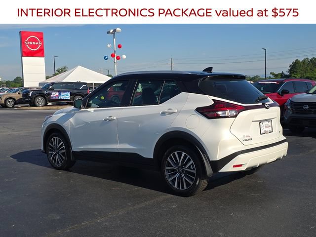 Certified 2024 Nissan Kicks SV w/ Interior Electronics Package FWD image 6