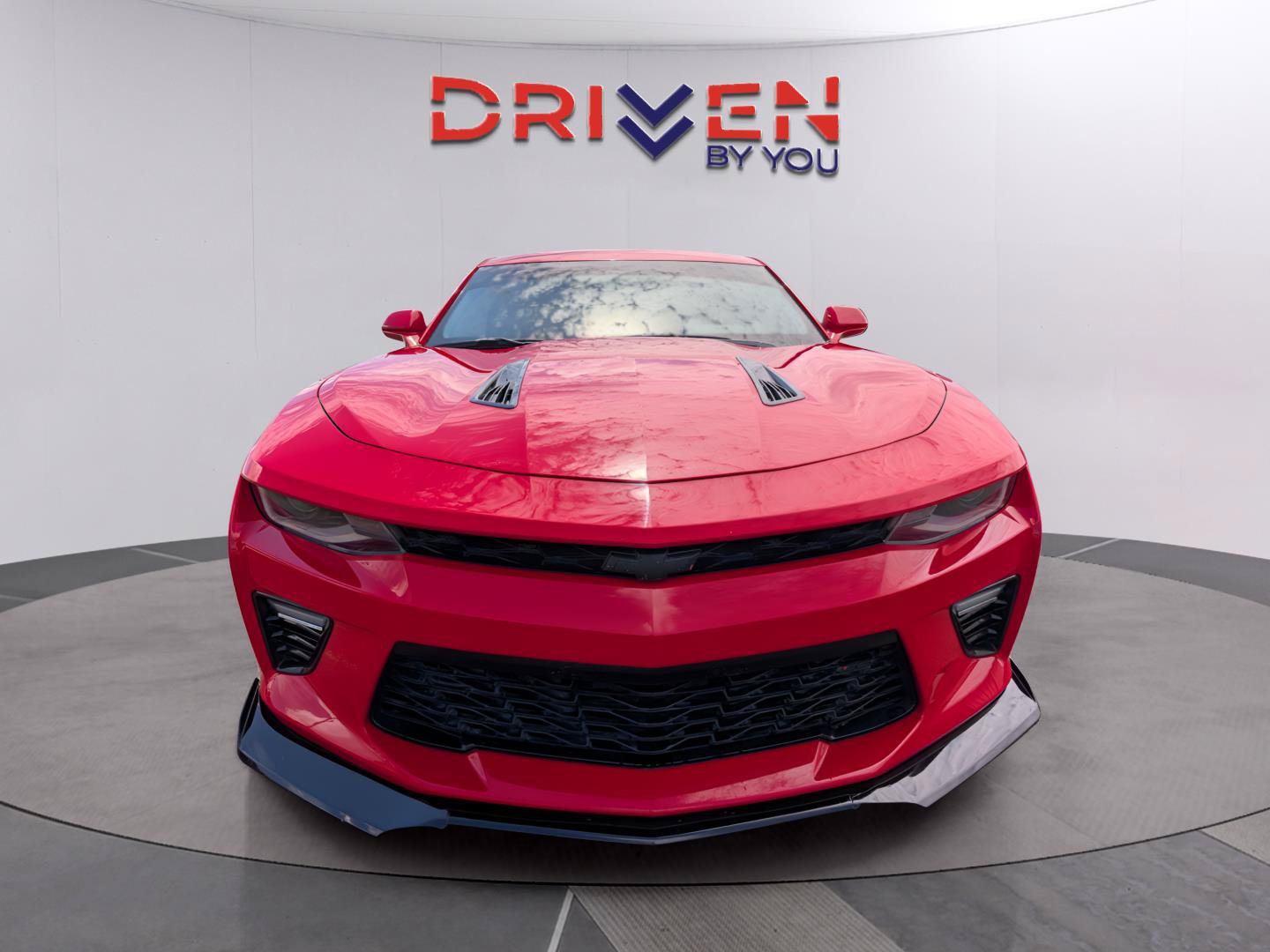 Used 2017 Chevrolet Camaro SS RWD image 10