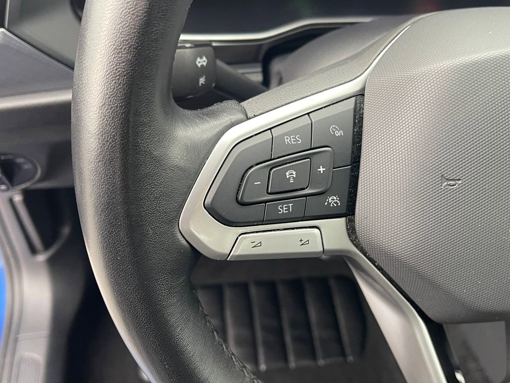 Used 2024 Volkswagen Jetta SE FWD image 18
