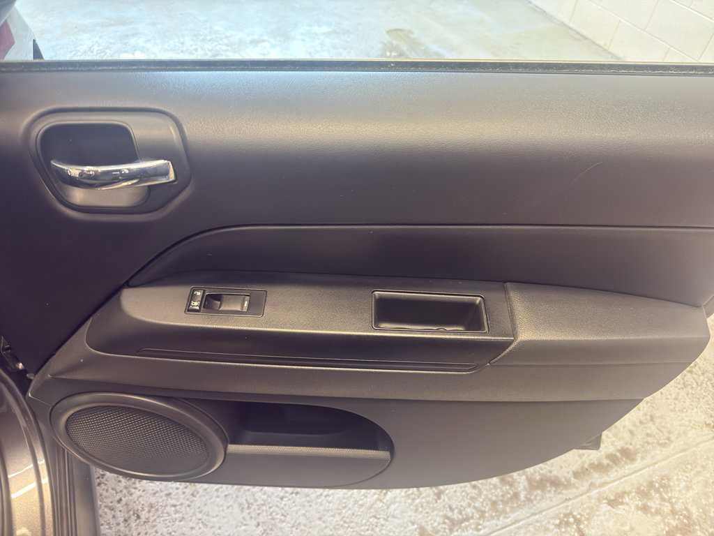 Used 2016 Jeep Compass Sport w/ Power Value Group image 20