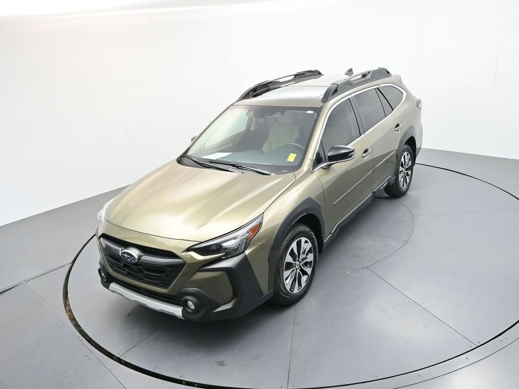 Used 2025 Subaru Outback Limited AWD/4WD image 24