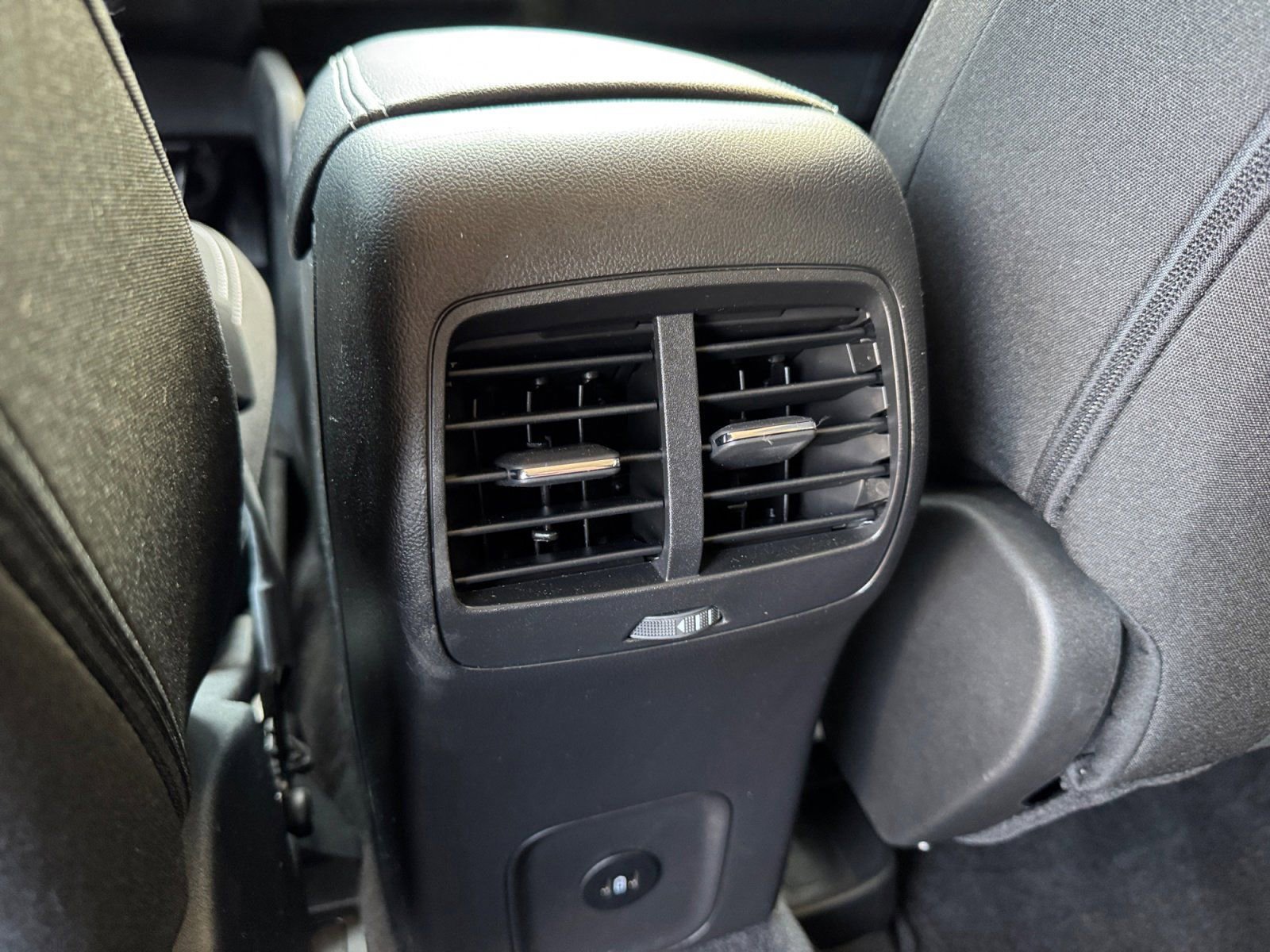 Certified 2023 Ford Escape Active w/ Cold Weather Package image 17
