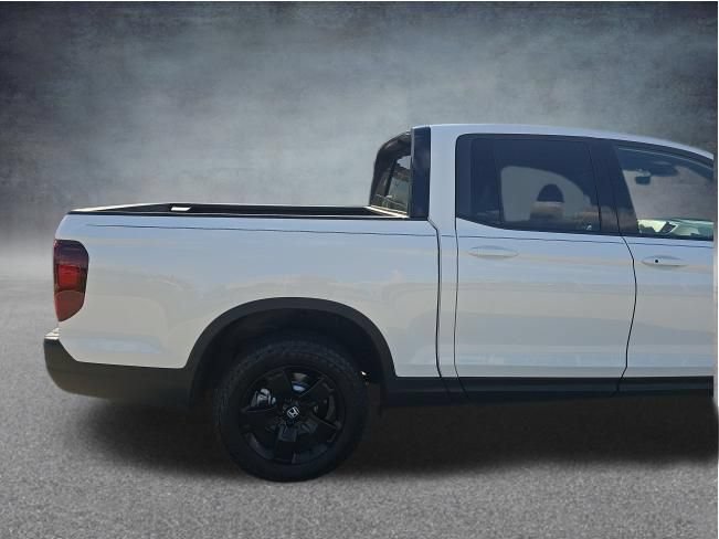 Used 2025 Honda Ridgeline Black Edition image 14