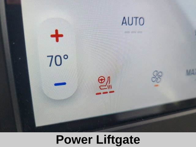 Used 2024 Ford Edge Titanium image 10