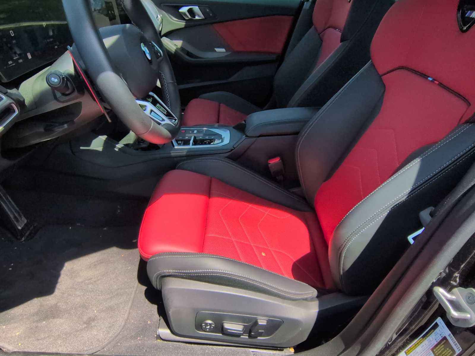Used 2025 BMW M235i xDrive w/ M Performance Package AWD/4WD image 17