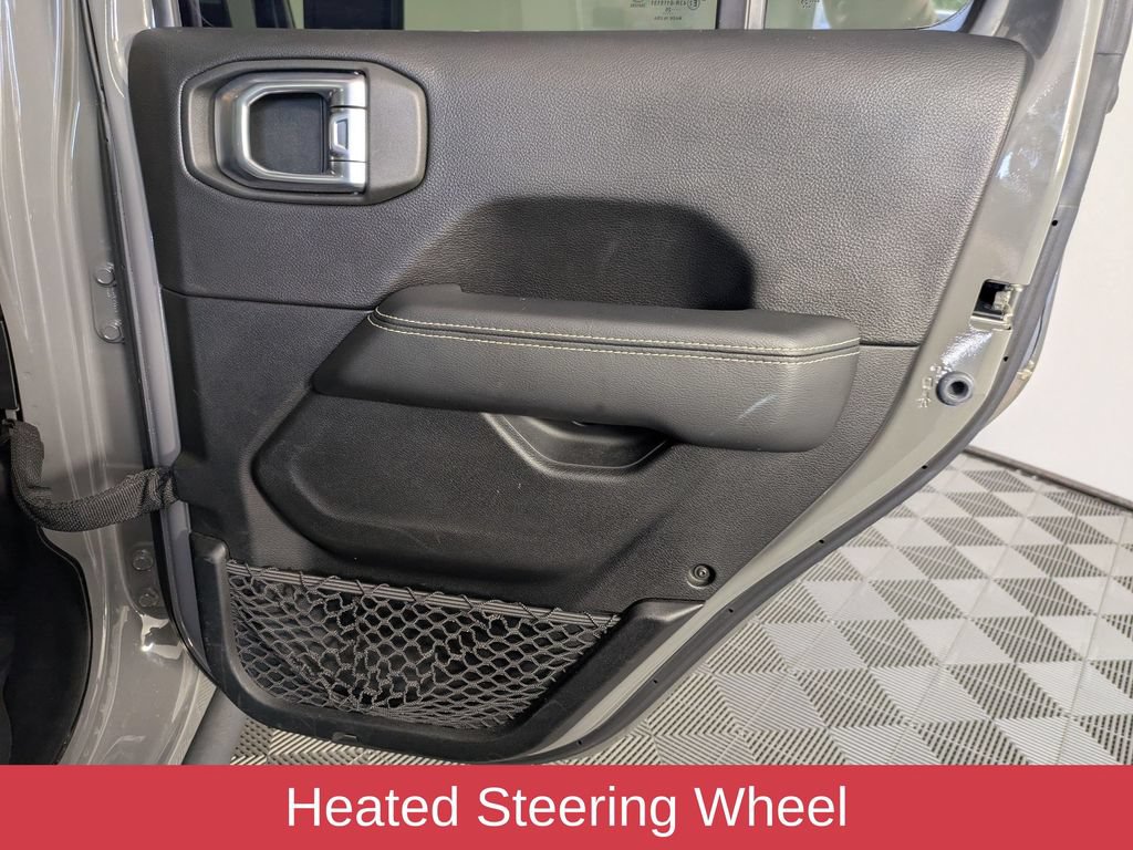 Used 2020 Jeep Gladiator Rubicon AWD/4WD image 32