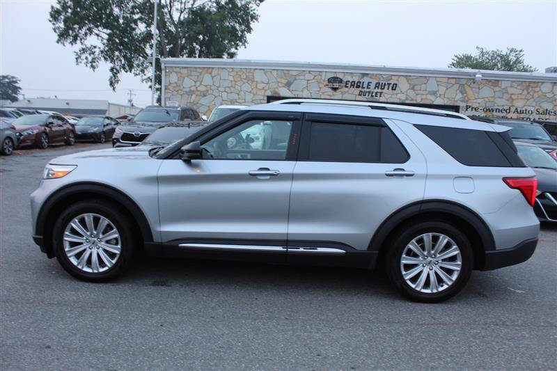 Used 2020 Ford Explorer Limited RWD image 4