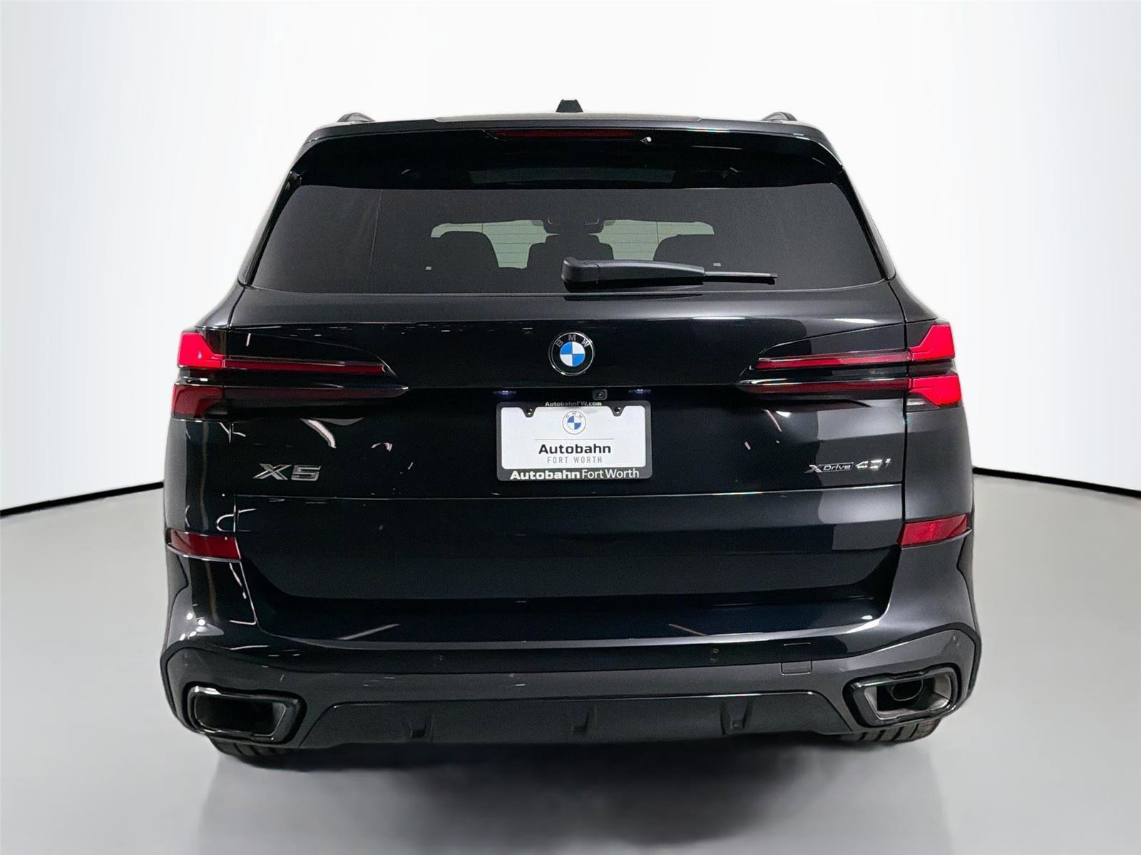 New 2026 BMW X5 xDrive40i w/ M Sport Package AWD/4WD image 7