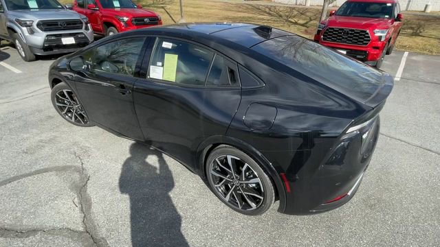 New 2026 Toyota Prius Plug-In Hybrid FWD image 6