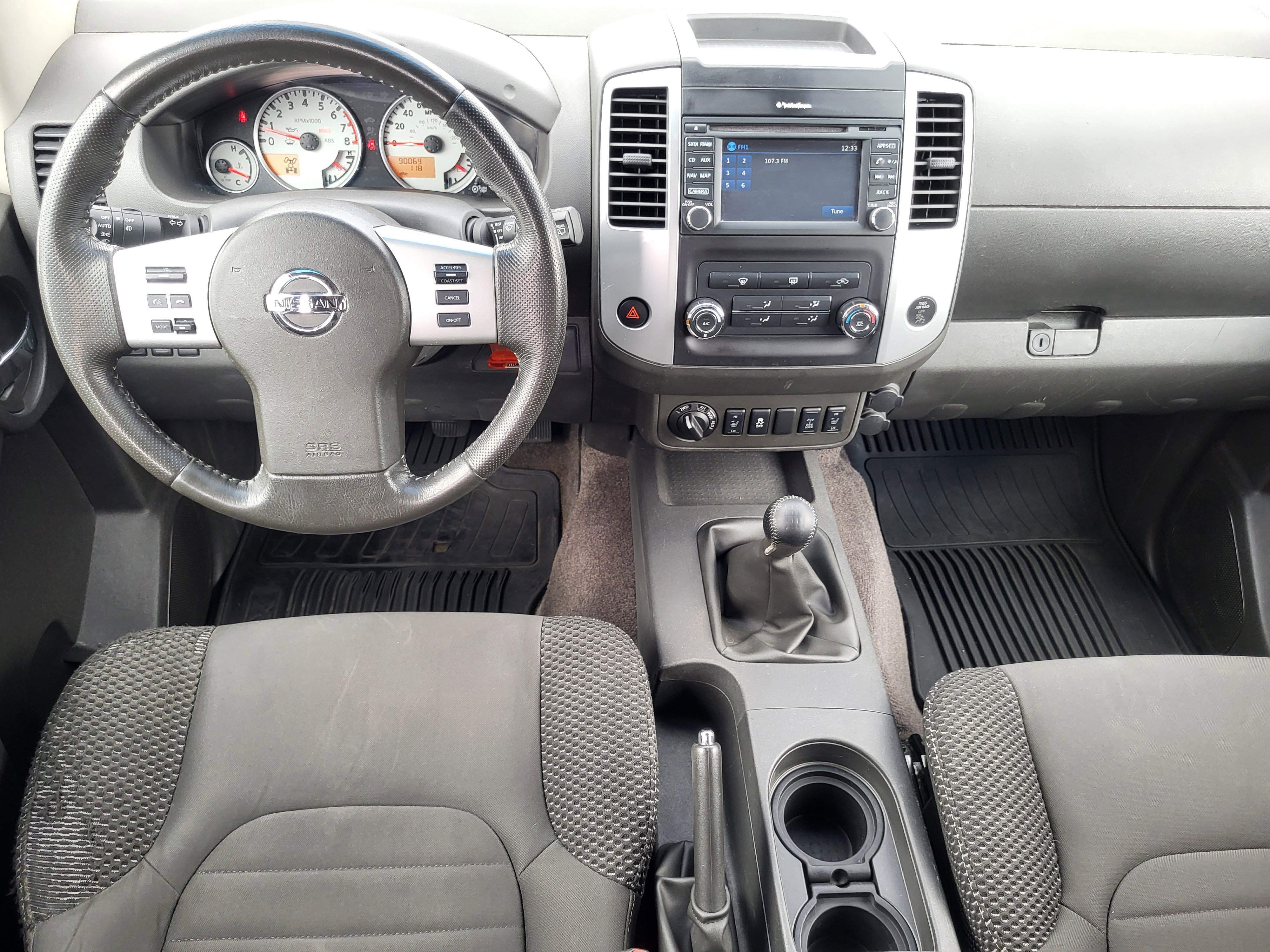 Used 2015 Nissan Xterra PRO-4X image 22