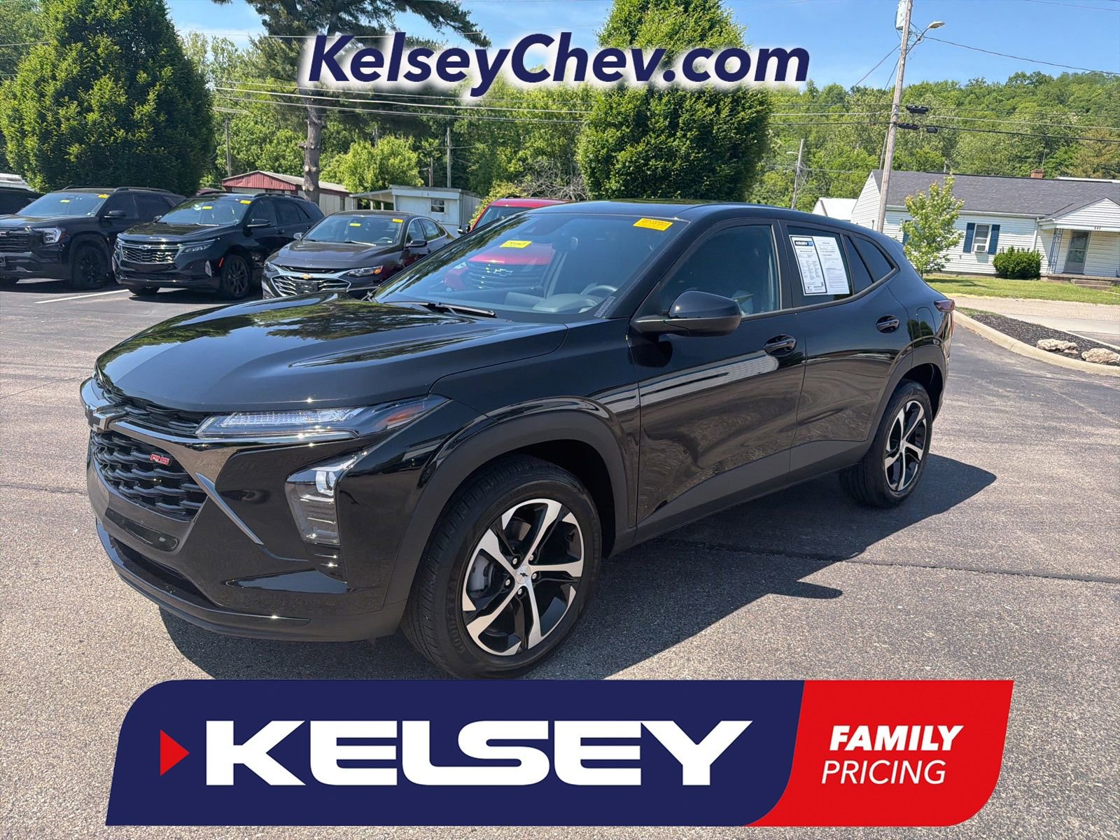 Used 2026 Chevrolet Trax RS w/ Driver Confidence Package FWD image 1