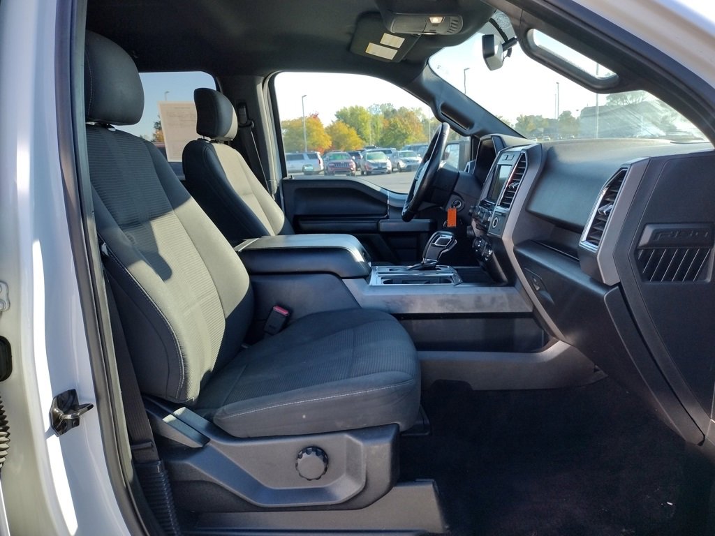 Used 2016 Ford F150 XLT w/ Equipment Group 301A Mid image 10