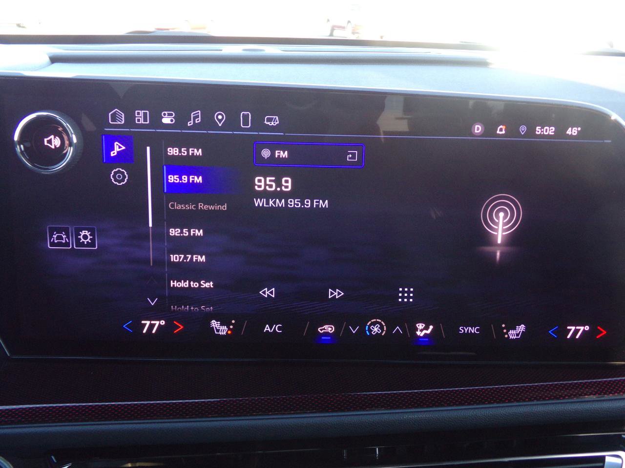 Used 2025 Chevrolet Traverse Z71 image 19