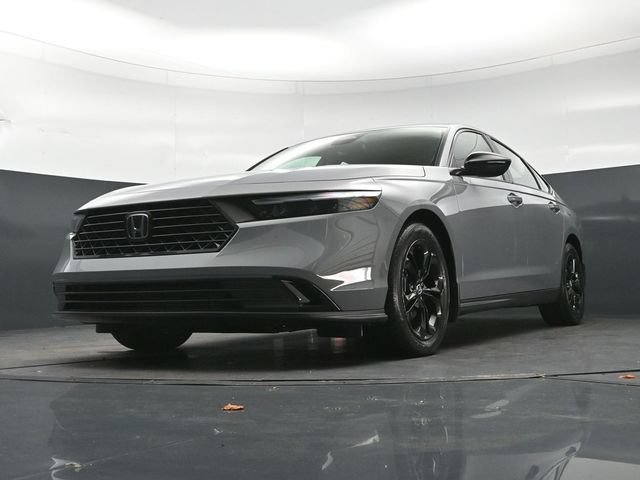 Certified 2025 Honda Accord SE image 24