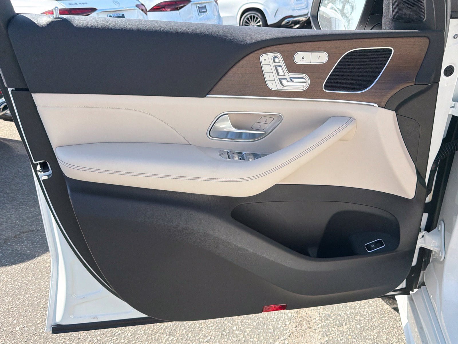 New 2026 Mercedes-Benz GLE 450 4MATIC image 16