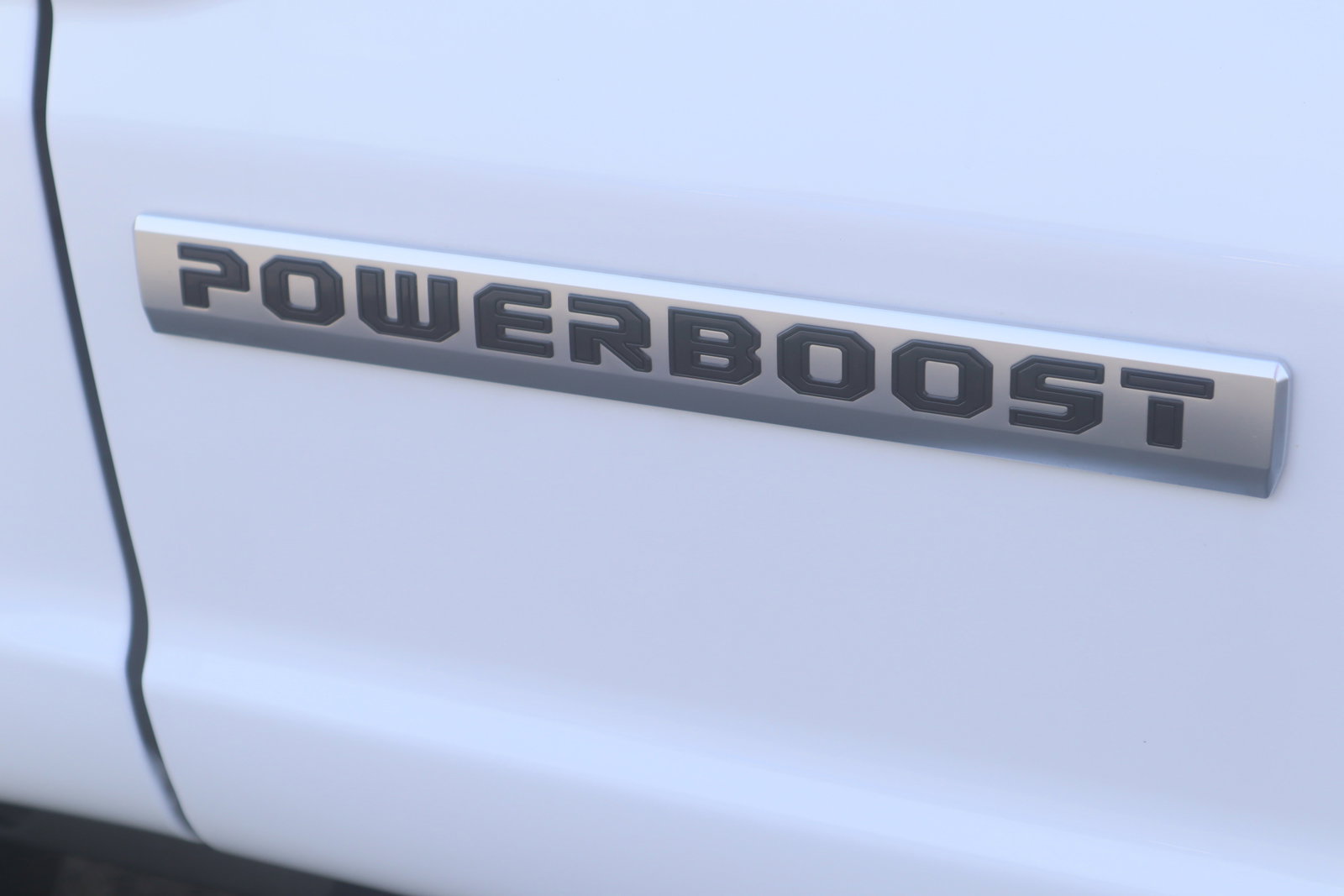 New 2025 Ford F150 Lariat w/ Equipment Group 501A Mid image 12