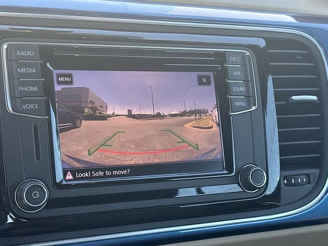 Used 2018 Volkswagen Beetle 2.0T SE image 19