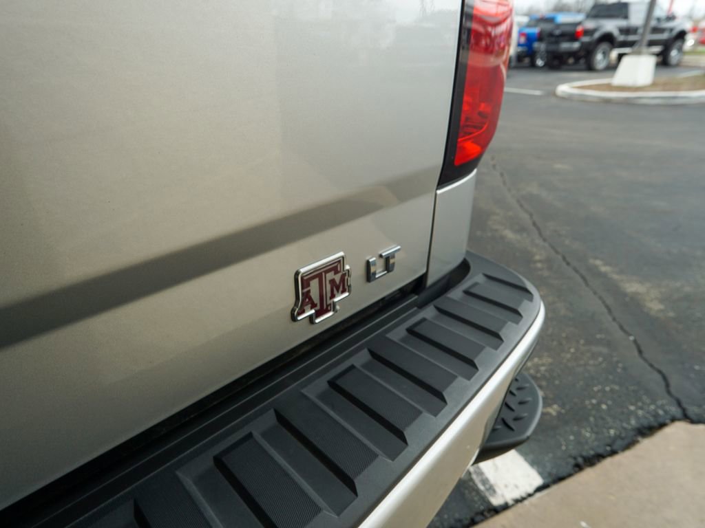 Used 2018 Chevrolet Silverado 1500 LT w/ Texas Edition image 10