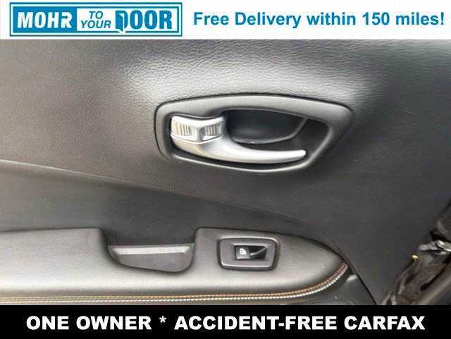 Used 2020 Jeep Compass Latitude w/ Cold Weather Group AWD/4WD image 31