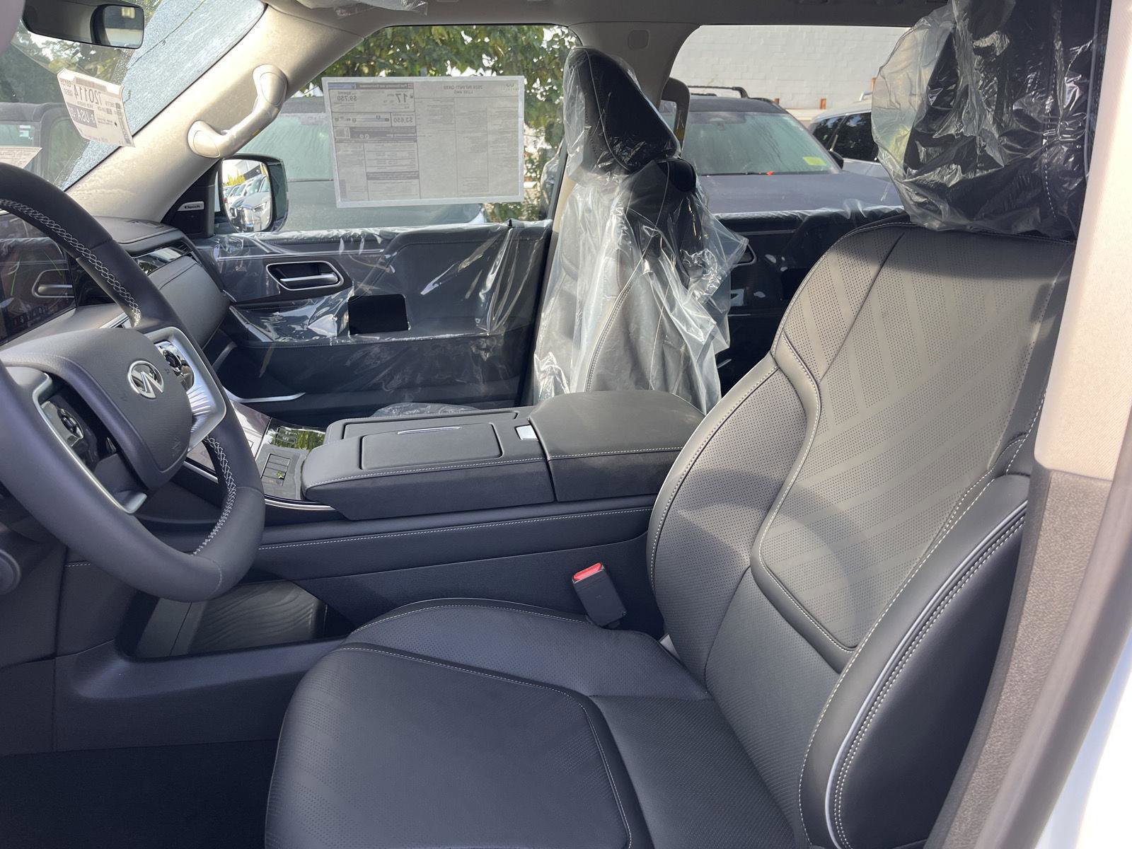 New 2026 INFINITI QX80 Luxe w/ Cargo Package image 9