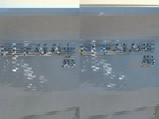 New 2025 Cadillac Escalade IQ Luxury 2 image 9