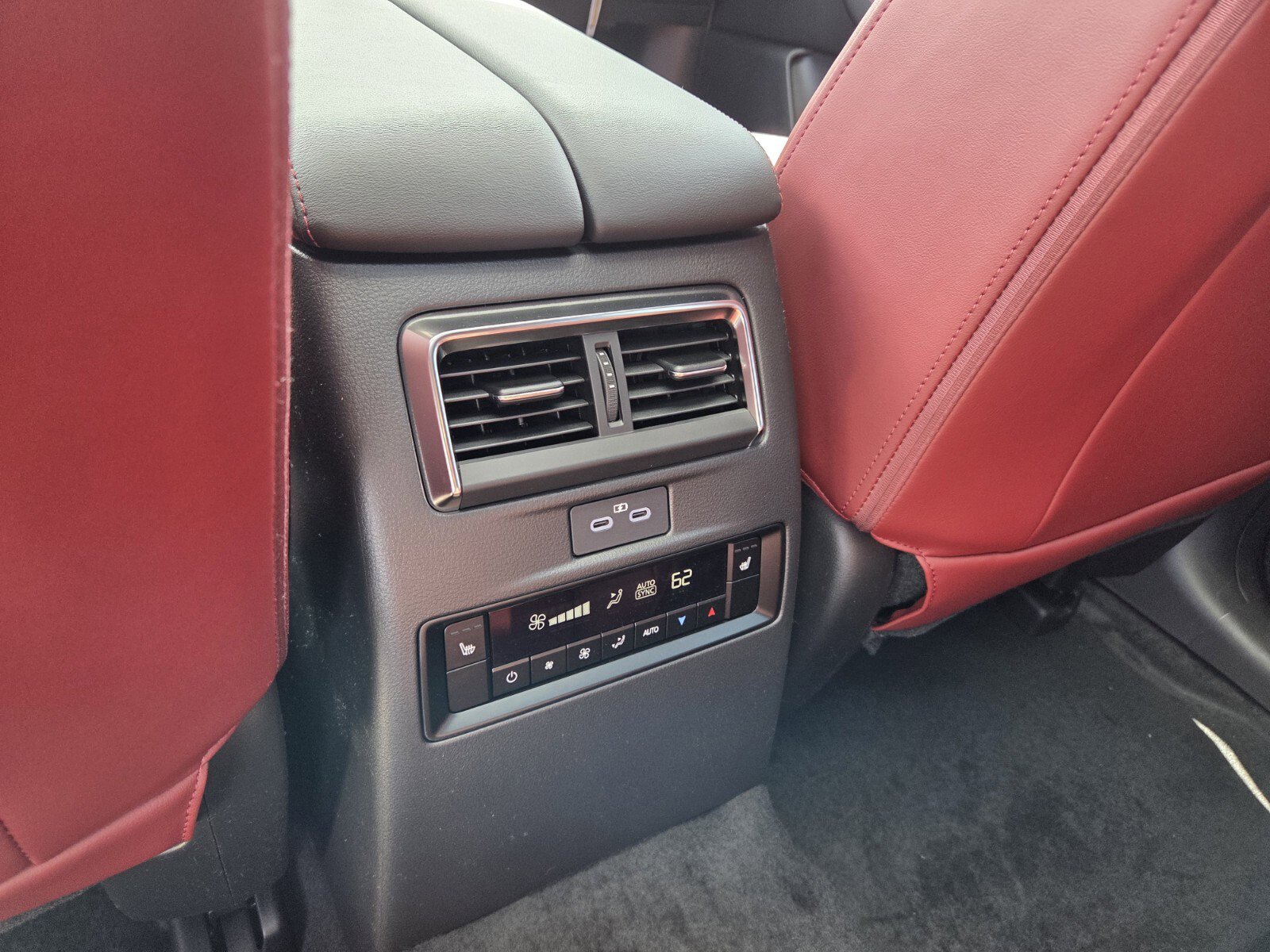 New 2026 MAZDA CX-70 3.3 Turbo S w/ Premium Package AWD/4WD image 7