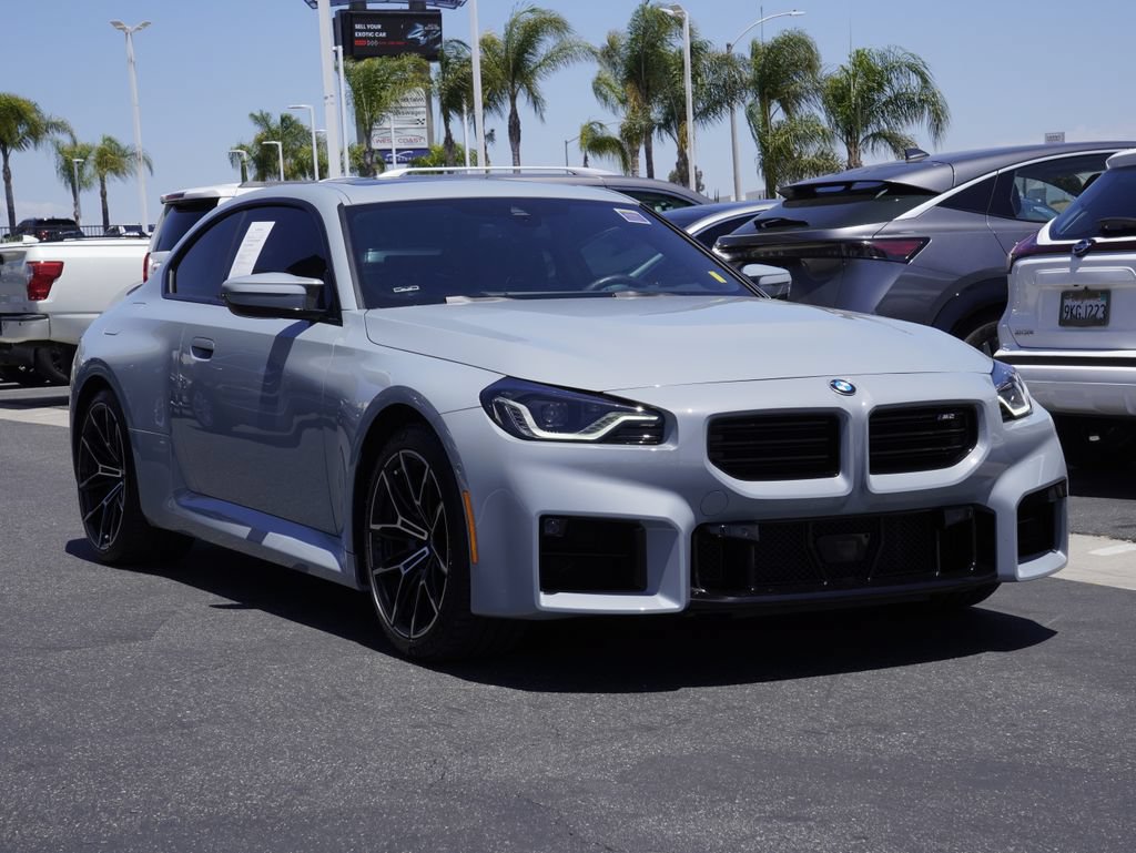 Used 2024 BMW M2 w/ Lighting Package RWD video 2