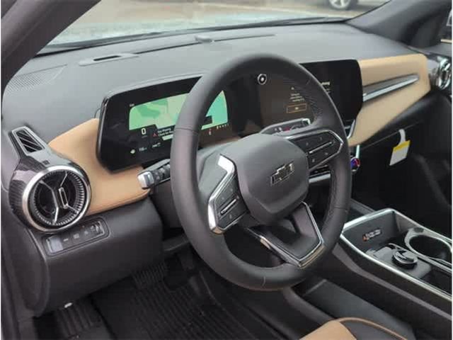 New 2026 Chevrolet Equinox ACTIV w/ LPO, Floor Liner Package AWD/4WD image 10