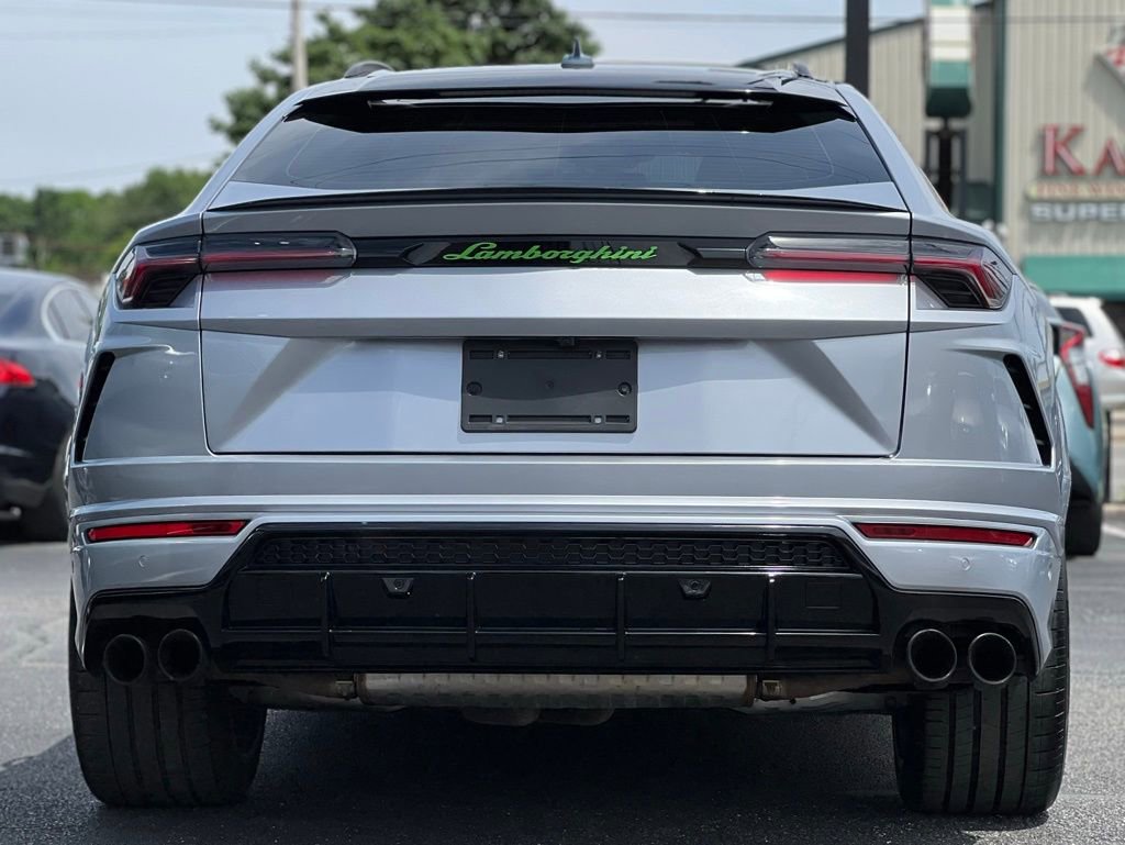 Used 2022 Lamborghini Urus image 6