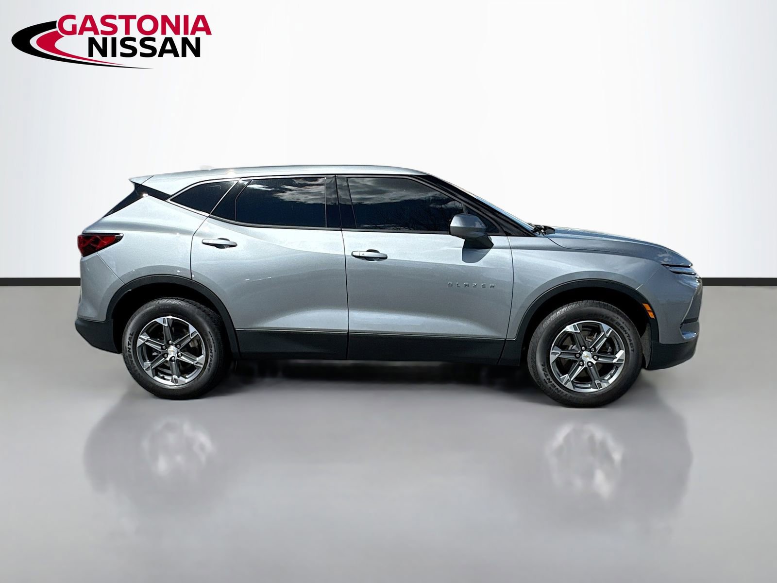 Used 2024 Chevrolet Blazer LT AWD/4WD image 10