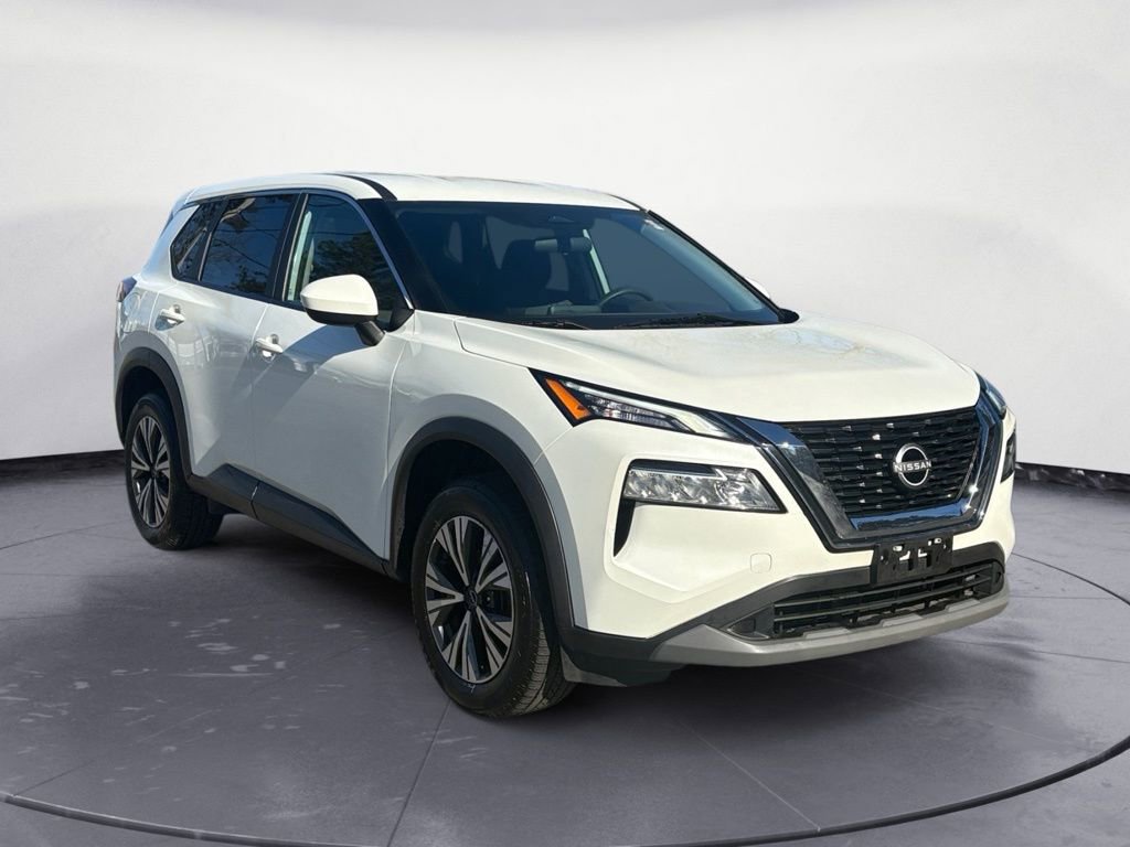 Used 2023 Nissan Rogue SV image 7