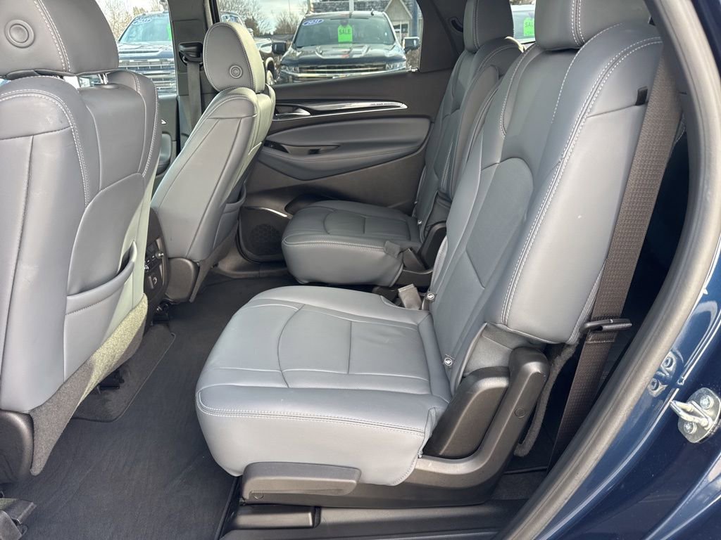 Certified 2023 Buick Enclave Essence image 32