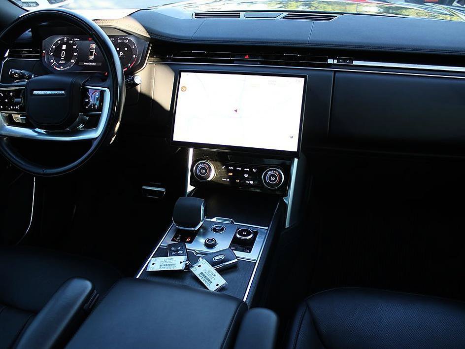 Used 2023 Land Rover Range Rover SE AWD/4WD image 20
